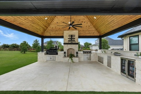 Outdoor Stone Fireplaces project 7