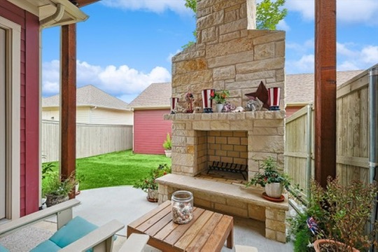 Outdoor Stone Fireplaces project 17