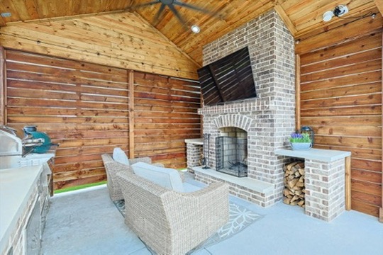 Outdoor Stone Fireplaces project 18